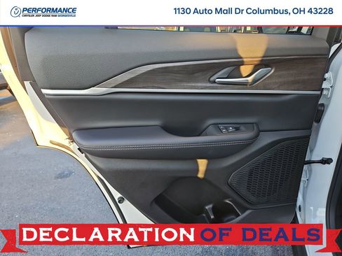 New 2026 Jeep Grand Cherokee Altitude image 14