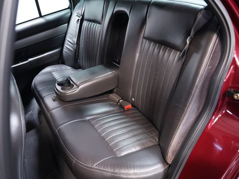 Used 2004 Mercury Marauder RWD image 36