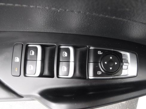 Used 2021 Kia K5 LXS image 11