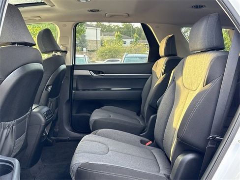 Used 2022 Hyundai Palisade SEL image 19