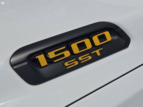 Used 2025 RAM 1500 Lone Star AWD/4WD image 12