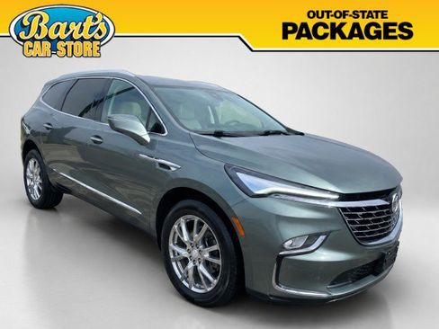Used 2022 Buick Enclave Essence w/ Experience Buick Package AWD/4WD image 1
