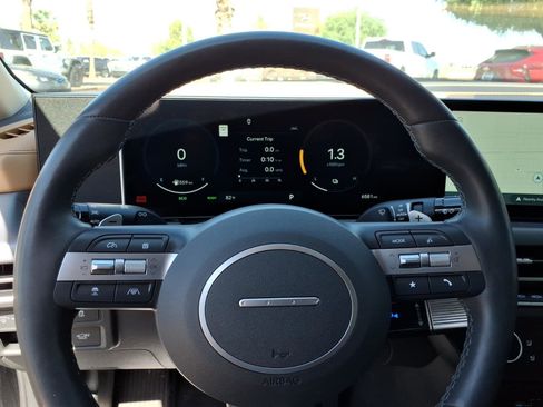 Certified 2025 Hyundai Sonata Limited FWD image 19
