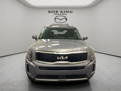 Used 2022 Kia Telluride S FWD image 8