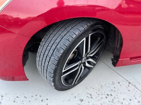 Used 2016 Honda Accord Sport image 24