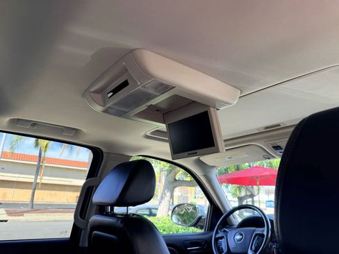 Used 2008 Chevrolet Avalanche LTZ w/ LTZ Preferred Equipment Group image 20