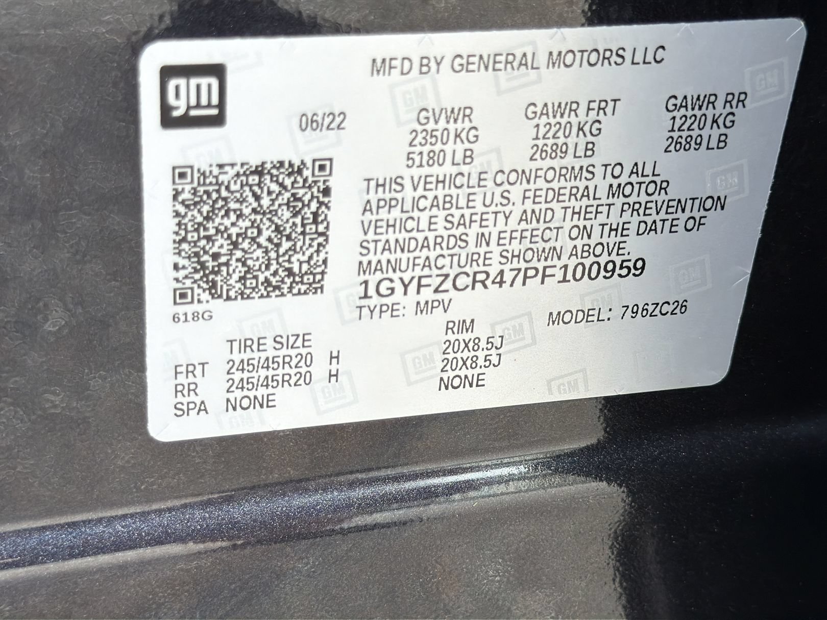 Certified 2023 Cadillac XT4 Premium Luxury w/ Technology Package FWD image 28