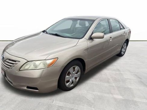 Used 2009 Toyota Camry FWD image 5
