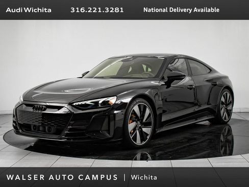 Used 2022 Audi RS e-tron GT w/ Carbon Performance Package image 1