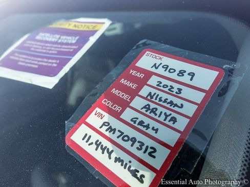 Used 2023 Nissan Ariya AWD image 28