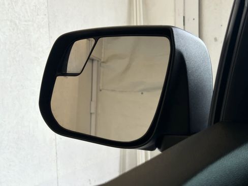 Used 2021 GMC Canyon Elevation image 47