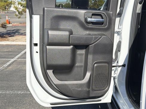 Used 2025 GMC Sierra 2500 Pro image 21