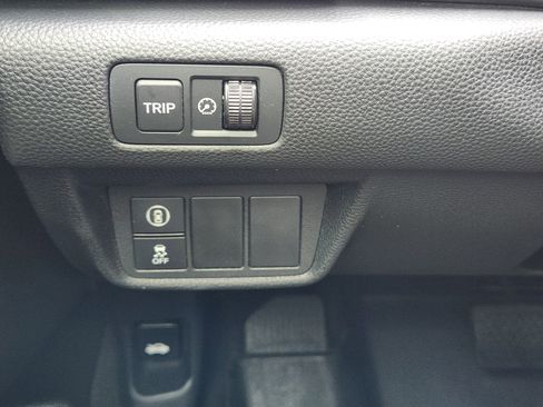 Used 2019 Honda Accord EX image 21