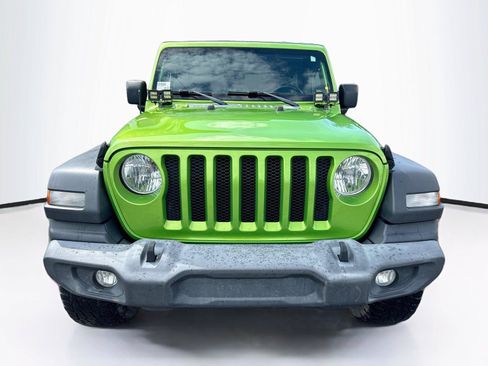 Used 2018 Jeep Wrangler Unlimited Sport S AWD/4WD image 8
