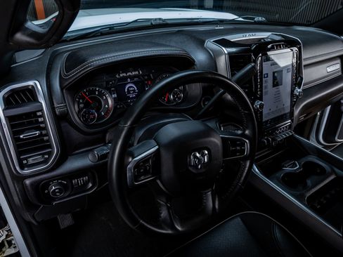 Used 2023 RAM 3500 Laramie AWD/4WD image 16