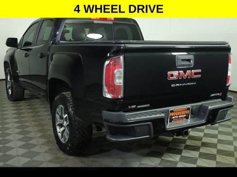 Used 2022 GMC Canyon AT4 image 4