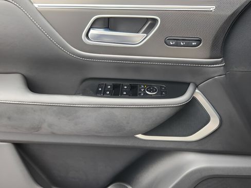 New 2025 INFINITI QX80 Luxe w/ Exterior Package image 16