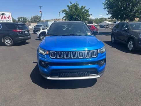 Used 2025 Jeep Compass Limited AWD/4WD image 1