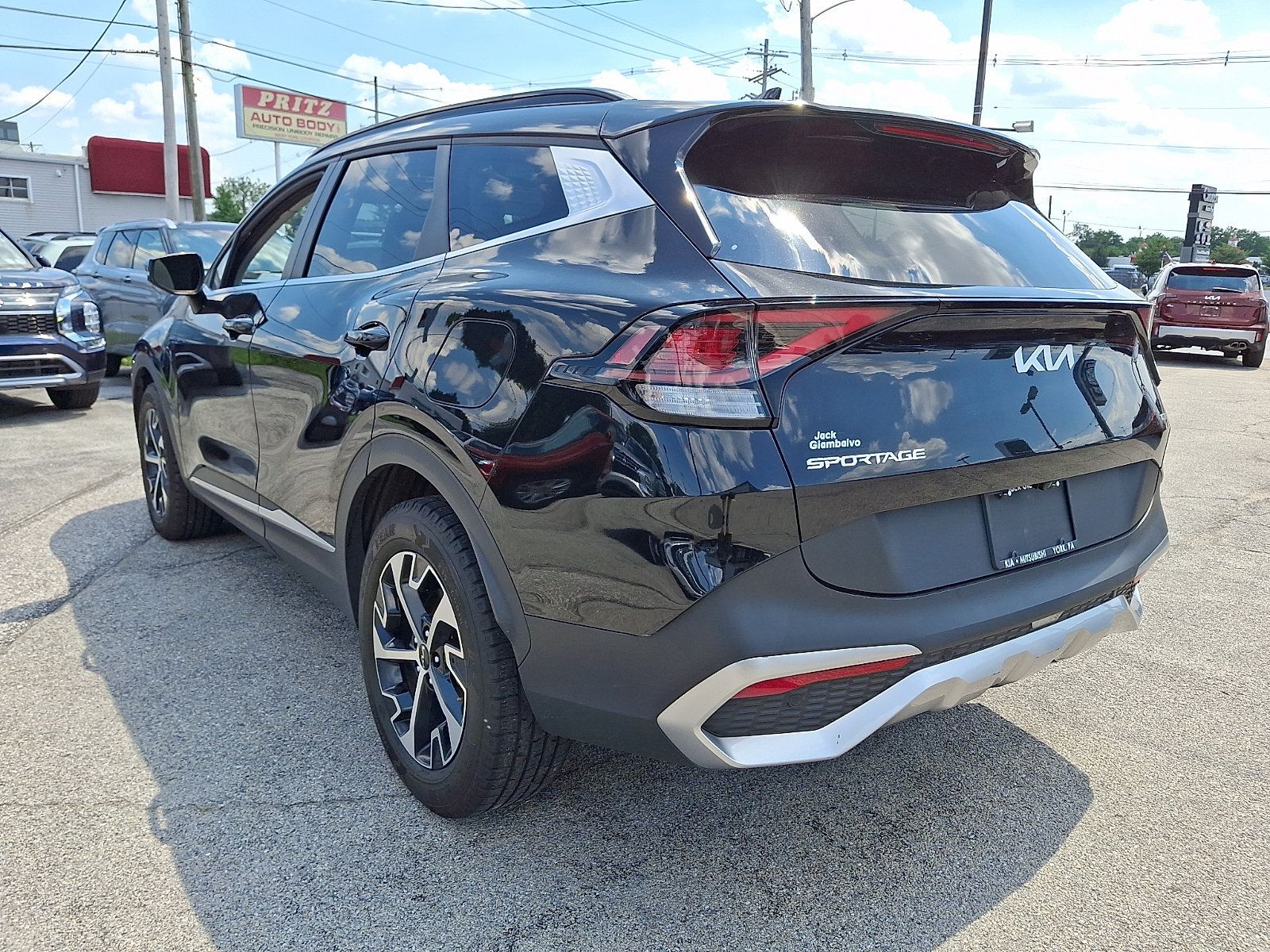 Used 2023 Kia Sportage EX w/ EX Premium Package AWD/4WD image 5