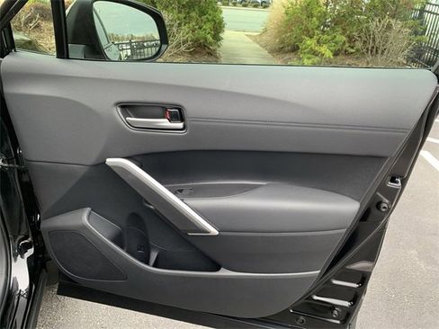 Used 2026 Toyota Corolla Cross XLE image 13