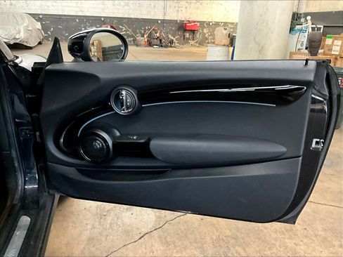 Used 2022 MINI Cooper SE image 25