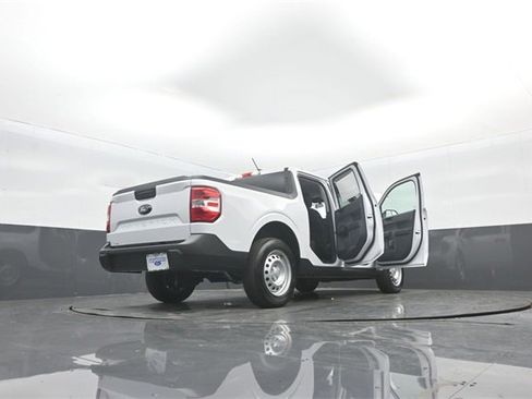 New 2026 Ford Maverick XL image 41