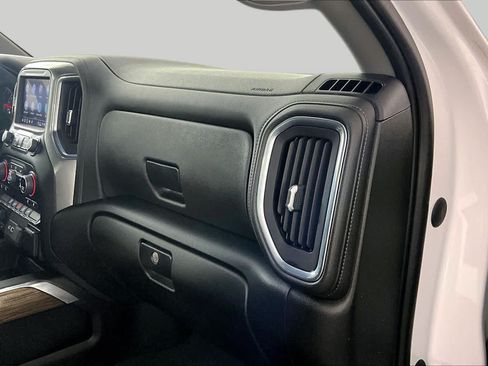 Used 2022 Chevrolet Silverado 3500 LT w/ Convenience Package AWD/4WD image 18