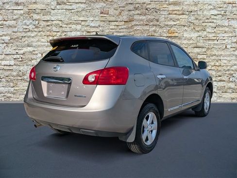 Used 2013 Nissan Rogue S w/ Special Edition Pkg FWD image 7
