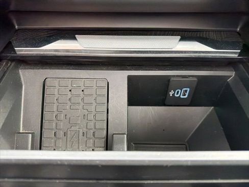 Used 2025 Ford F450 Platinum AWD/4WD image 45