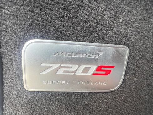 Used 2019 McLaren 720S Base 2dr Convertible image 19