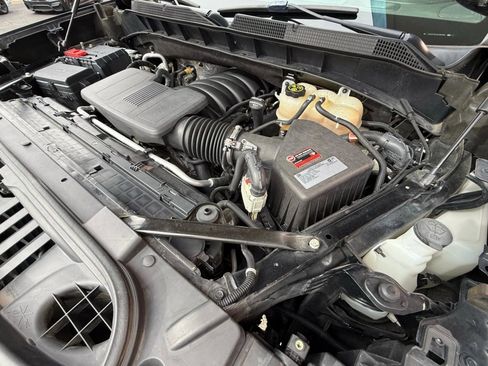 Used 2020 Chevrolet Silverado 1500 High Country image 22