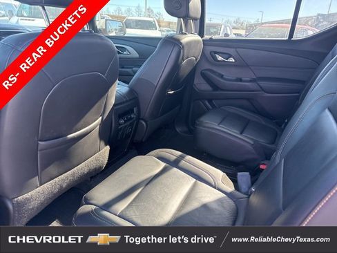 Used 2021 Chevrolet Traverse RS image 15