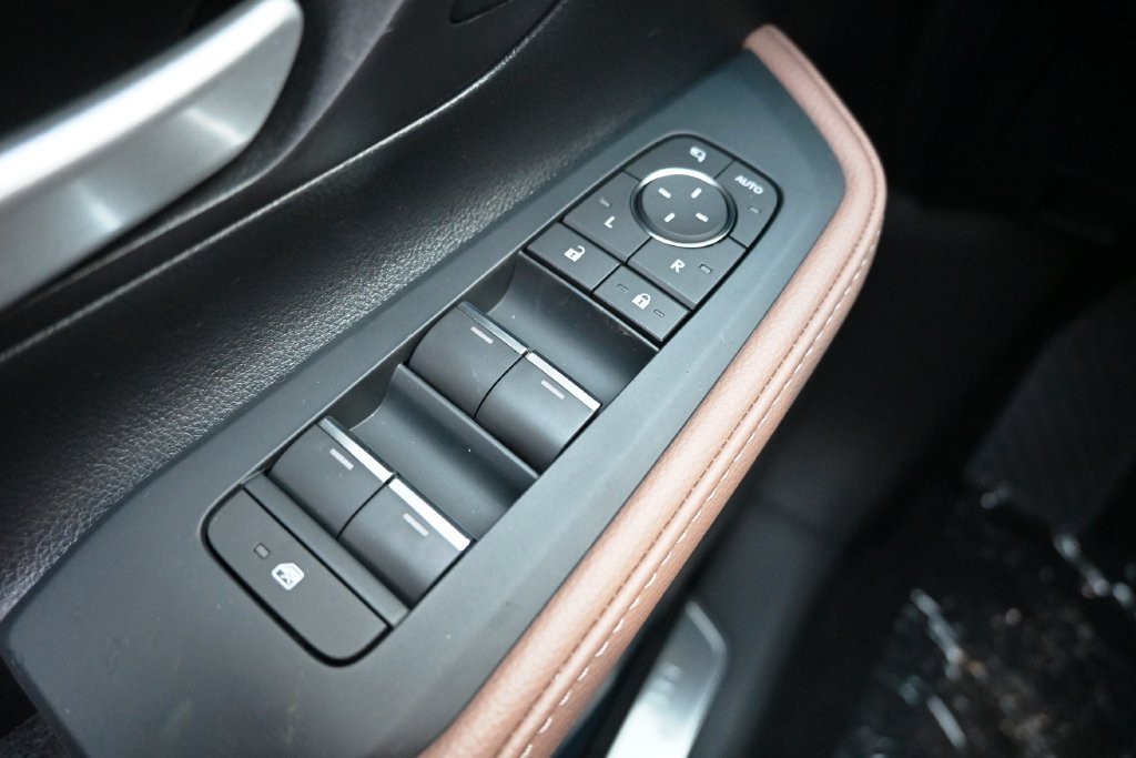 New 2026 Toyota Grand Highlander AWD image 32