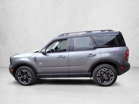 New 2025 Ford Bronco Sport Outer Banks image 2