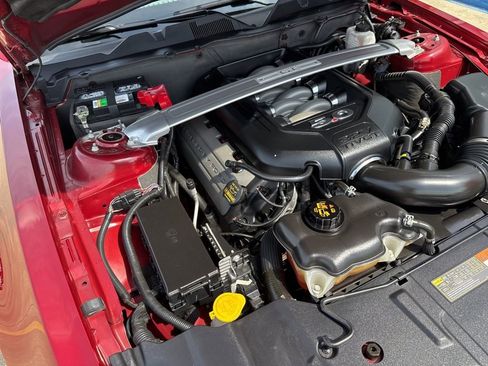 Used 2014 Ford Mustang GT Premium w/ Comfort Package RWD image 28