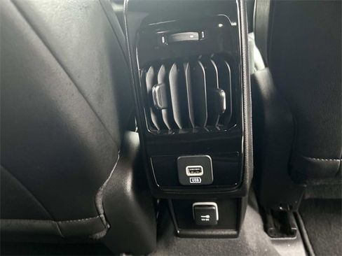 Used 2022 Jeep Compass Altitude image 16