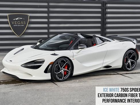 Used 2024 McLaren 750S image 1