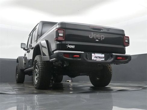 New 2025 Jeep Gladiator Rubicon image 41