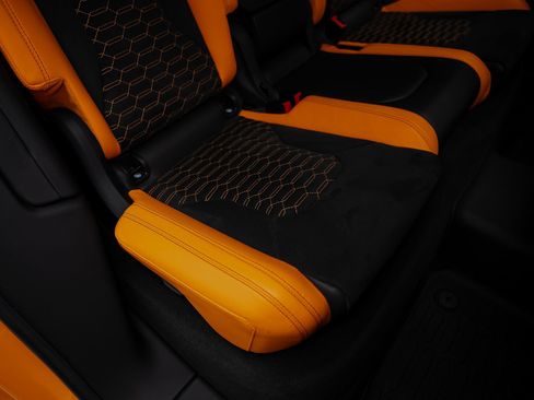 Used 2021 Lamborghini Urus AWD/4WD image 66