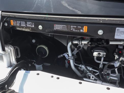 Used 2024 Chevrolet Brightdrop 600 w/ Commercial Equipment Package AWD/4WD image 14
