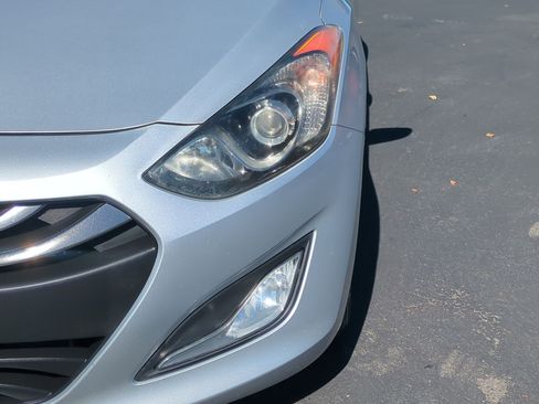 Used 2014 Hyundai Elantra GT image 12