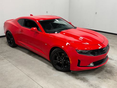 Used 2020 Chevrolet Camaro LT w/ RS Package image 30