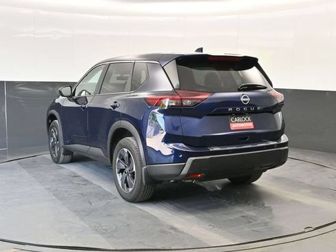 Used 2026 Nissan Rogue SV FWD image 11