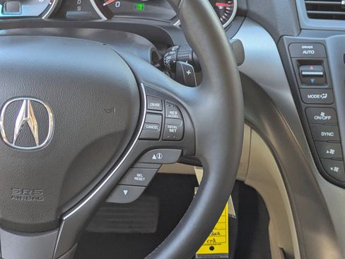Used 2012 Acura TL Auto image 18
