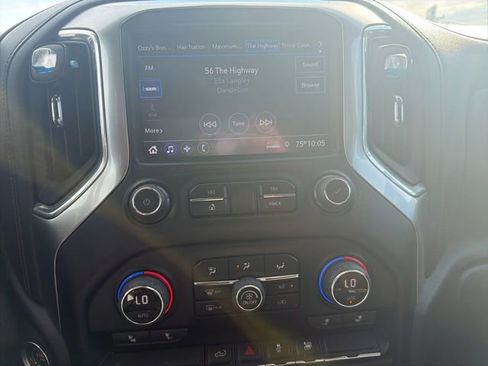 Used 2021 Chevrolet Silverado 1500 RST w/ Redline Edition image 17