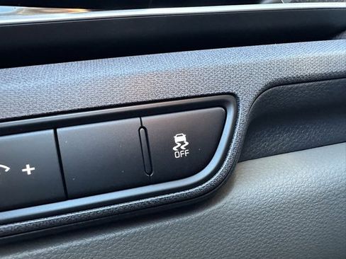 New 2026 Kia Carnival EX image 41