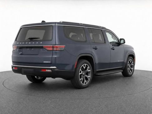 Used 2024 Jeep Wagoneer Series III AWD/4WD image 6