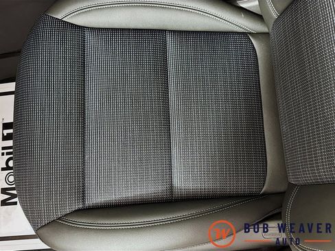 Used 2025 Buick Envista Preferred w/ Convenience I Package image 20