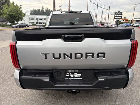 Used 2023 Toyota Tundra SR5 w/ SR5 Premium Package AWD/4WD image 5