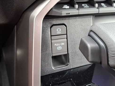 New 2026 Toyota Tundra Limited AWD/4WD image 11